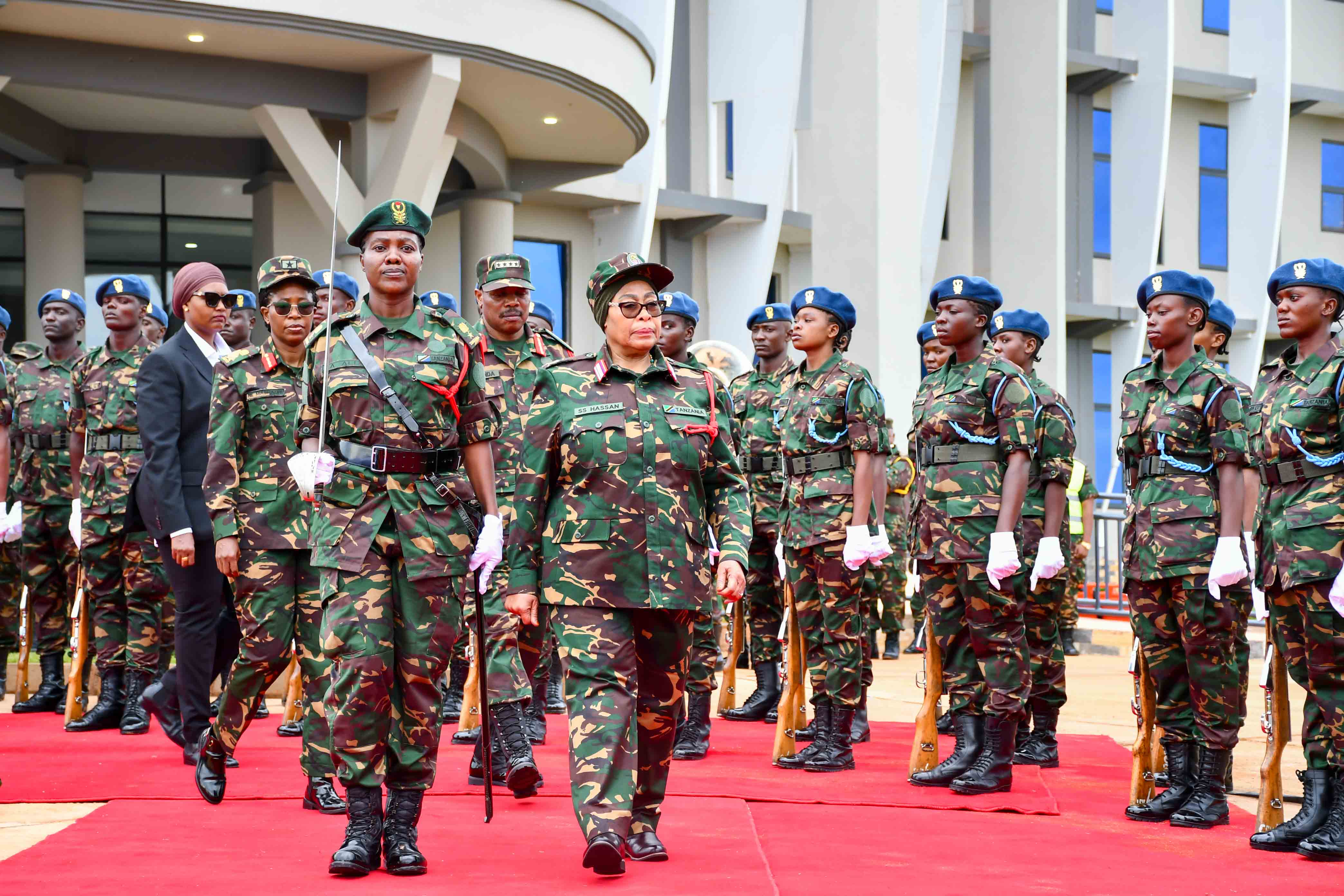 Rais azindua jengo la MMUT