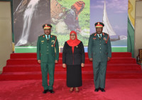 Mkuu wa Majeshi ya Ulinzi na Mnadhimu Mkuu Waapishwa